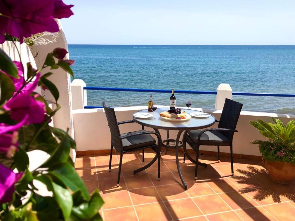 Beach Side Apartments Calahonda Sitio de Calahonda Exteriör bild